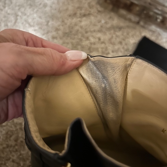 Chanel ankle boots logo/ double gold zippers 39 with logos. Wood heel - Picture 9 of 14